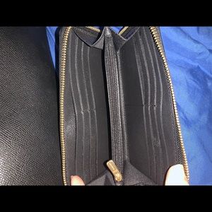 Coach purse and wallet like new
